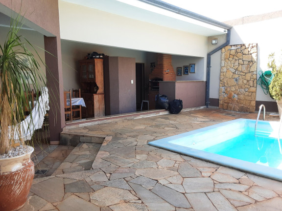Imagem Casa com 3 Quartos à Venda, 332 m² em Jardim Estoril - Bauru