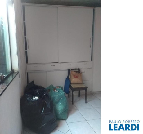 Imagem Sobrado com 3 Quartos à Venda, 230 m² em Vila Homero Thon - Santo André Imagem Sobrado com 3 Quartos à Venda, 230 m² em Vila Homero Thon - Santo André