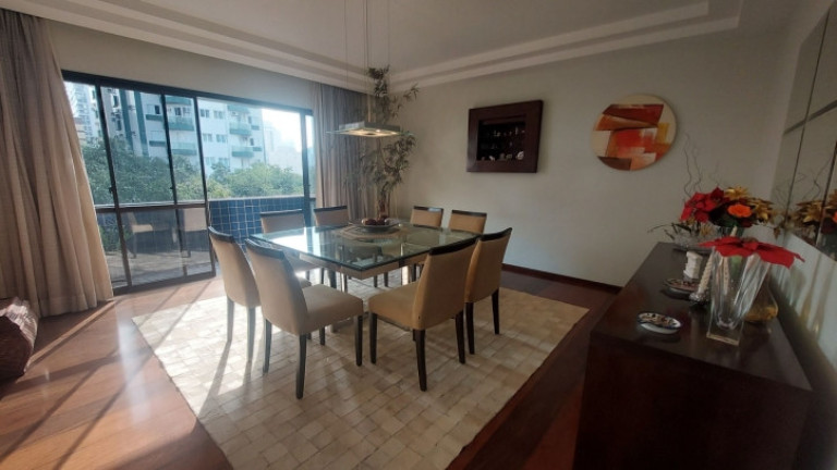 Imagem Apartamento com 3 Quartos à Venda, 219 m² em Gonzaga - Santos Imagem Apartamento com 3 Quartos à Venda, 219 m² em Gonzaga - Santos