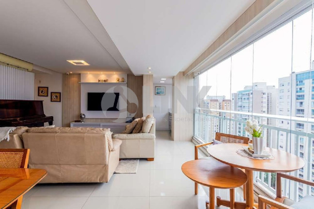 Imagem Apartamento com 3 Quartos à Venda, 125 m² em Jardim Europa - Porto Alegre Imagem Apartamento com 3 Quartos à Venda, 125 m² em Jardim Europa - Porto Alegre