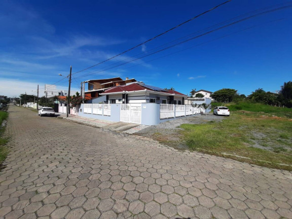 Imagem Casa com 4 Quartos à Venda, 392 m² em Itajuba - Barra Velha Imagem Casa com 4 Quartos à Venda, 392 m² em Itajuba - Barra Velha