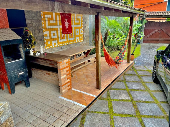Casa com 4 Quartos à Venda, 138 m² em Boiçucanga - São Sebastião