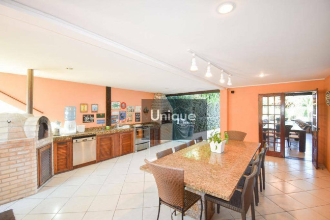 Imagem Casa com 11 Quartos à Venda, 1.500 m² em Ferradura - Armação Dos Búzios Imagem Casa com 11 Quartos à Venda, 1.500 m² em Ferradura - Armação Dos Búzios