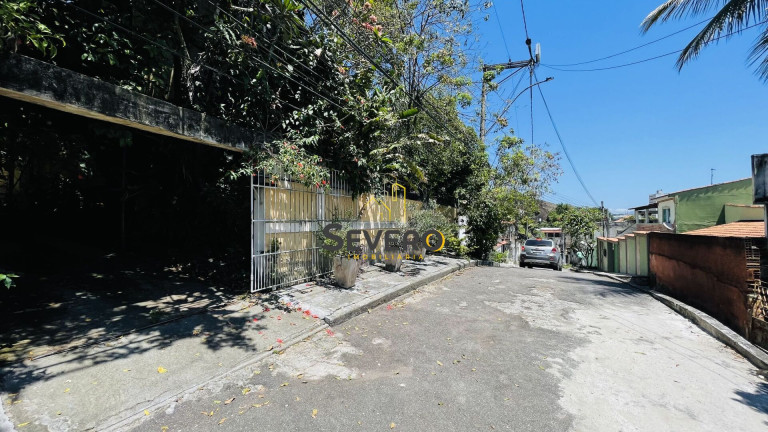 Imagem Casa com 3 Quartos à Venda, 367 m² em Zé Garoto - São Gonçalo Imagem Casa com 3 Quartos à Venda, 367 m² em Zé Garoto - São Gonçalo
