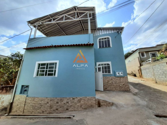 Imagem Casa com 3 Quartos à Venda, 84 m²