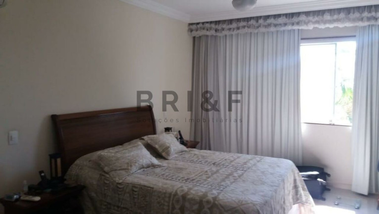 Imagem Casa com 5 Quartos à Venda, 749 m² em Recreio Dos Bandeirantes - Rio De Janeiro
