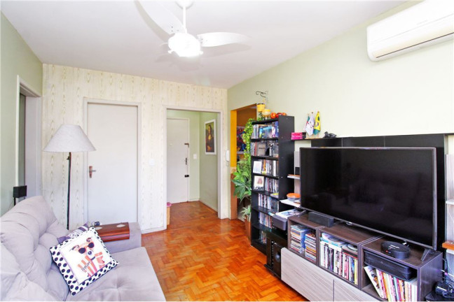 Imagem Apartamento com 3 Quartos à Venda, 78 m² em Menino Deus - Porto Alegre