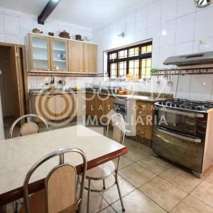 Imagem Casa com 4 Quartos à Venda, 400 m² em Vila Monumento - São Paulo Imagem Casa com 4 Quartos à Venda, 400 m² em Vila Monumento - São Paulo