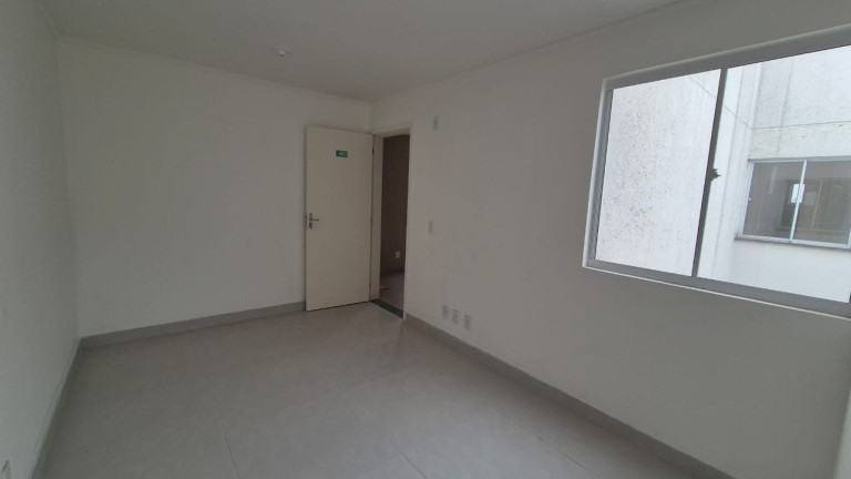 Imagem Apartamento com 2 Quartos à Venda, 40 m² em Jardim Itaqui - Campo Largo