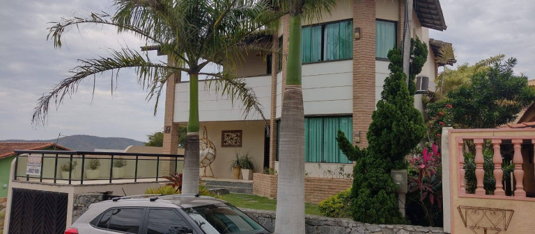 Casa de Condomínio com 3 Quartos à Venda, 300 m² em Peró - Cabo Frio