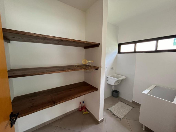 Imagem Casa com 3 Quartos à Venda, 121 m² em Vargem Grande - Teresópolis