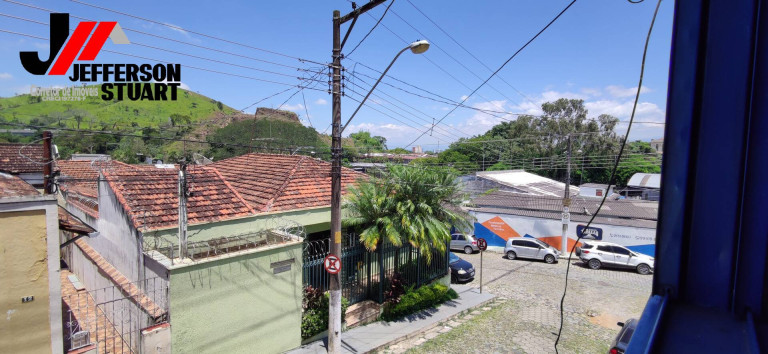 Imagem Casa com 3 Quartos à Venda, 190 m² em Centro - Guaratinguetá Imagem Casa com 3 Quartos à Venda, 190 m² em Centro - Guaratinguetá