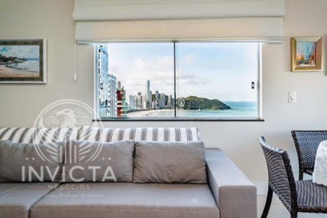Imagem Apartamento com 4 Quartos à Venda, 140 m² em Centro - Balneário Camboriú