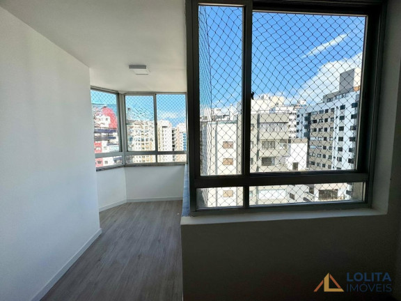 Imagem Apartamento com 3 Quartos à Venda, 95 m² em Centro - Florianópolis Imagem Apartamento com 3 Quartos à Venda, 95 m² em Centro - Florianópolis