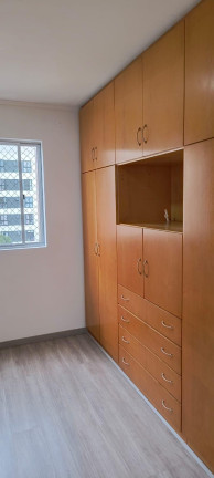 Imagem Apartamento com 3 Quartos à Venda, 49 m² em Tingui - Curitiba