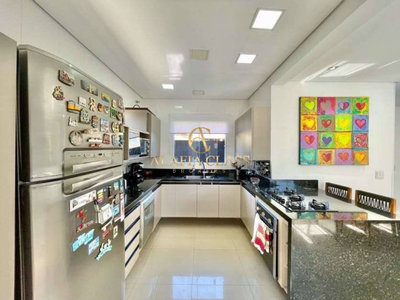 Imagem Casa com 3 Quartos à Venda, 301 m² em Pitas - Cotia