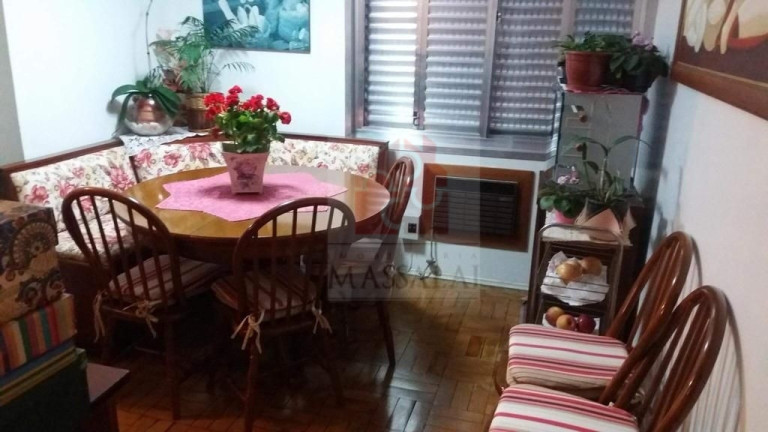 Apartamento com 3 Quartos à Venda, 75 m² em Petrópolis - Porto Alegre