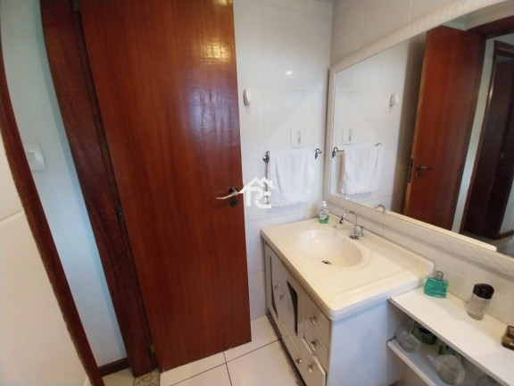 Imagem Apartamento com 2 Quartos à Venda, 68 m² em Centro - Niterói
