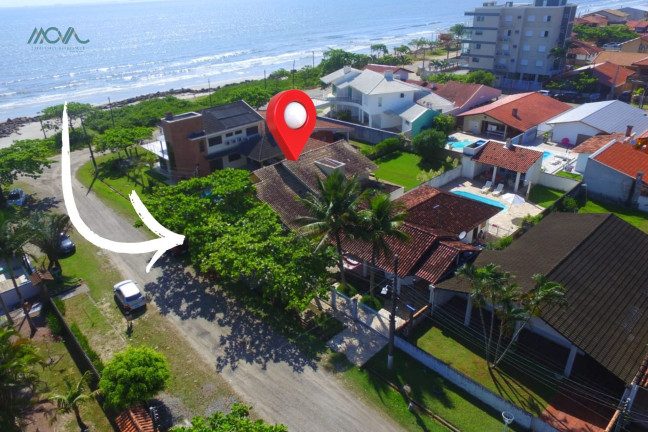 Casa com 5 Quartos à Venda, 196 m² em Uirapuru - Itapoá