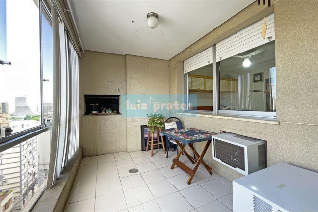 Imagem Apartamento com 2 Quartos à Venda, 79 m² em Centro Histórico - Porto Alegre