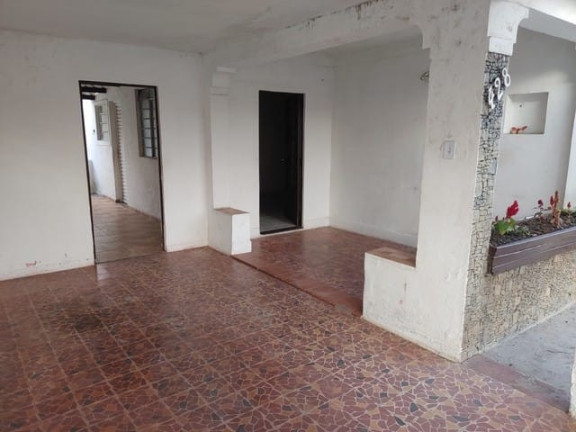 Imagem Casa com 2 Quartos à Venda, 130 m² em Vila Jaboticabeira - Taubaté
