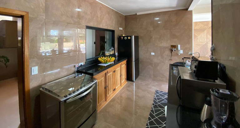 Imagem Sobrado com 4 Quartos à Venda, 570 m² em Vila Santista - Atibaia