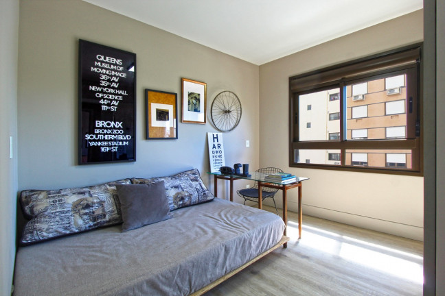 Imagem Apartamento com 3 Quartos à Venda, 110 m² em Menino Deus - Porto Alegre Imagem Apartamento com 3 Quartos à Venda, 110 m² em Menino Deus - Porto Alegre