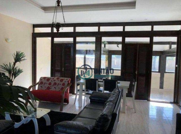 Imagem Casa com 4 Quartos à Venda, 200 m² em Camboinhas - Niterói Imagem Casa com 4 Quartos à Venda, 200 m² em Camboinhas - Niterói