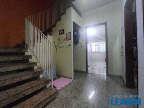 Imagem Sobrado com 3 Quartos à Venda, 237 m² em Jardim - Santo André