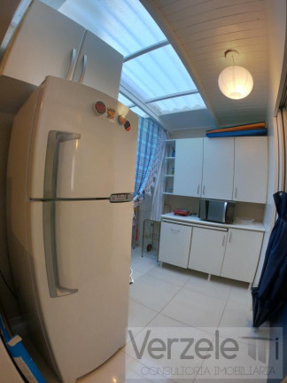 Imagem Apartamento com 3 Quartos para Temporada, 130 m² em Centro - Balneário Camboriú Imagem Apartamento com 3 Quartos para Temporada, 130 m² em Centro - Balneário Camboriú