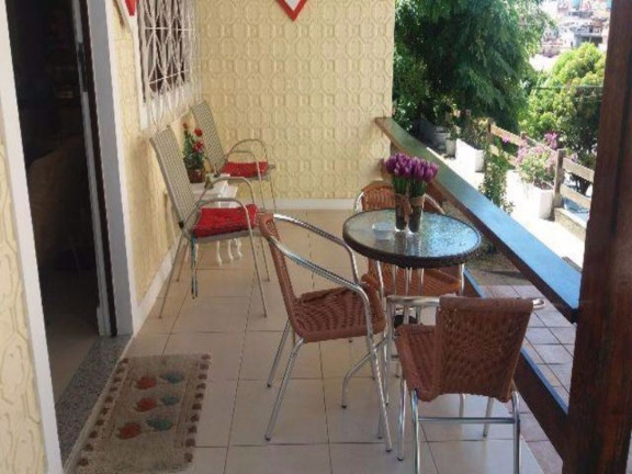 Imagem Casa com 7 Quartos à Venda, 400 m² em Jardim Apipema - Salvador Imagem Casa com 7 Quartos à Venda, 400 m² em Jardim Apipema - Salvador