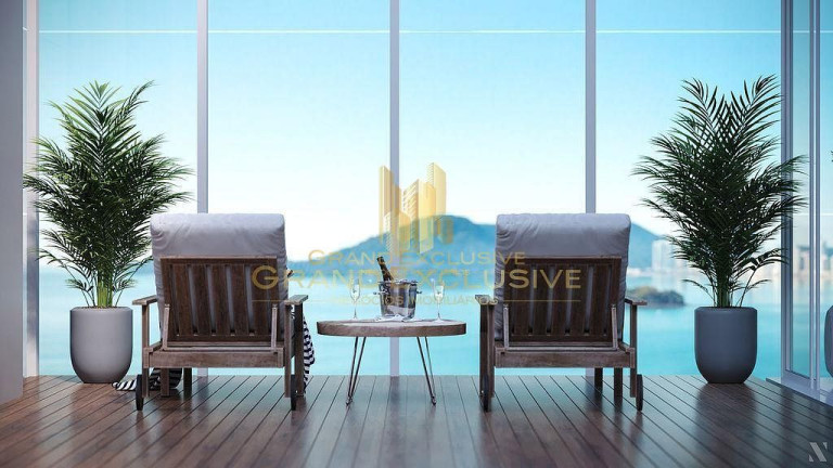 Apartamento com 4 Quartos à Venda, 150 m² em Pioneiros - Balneário Camboriú