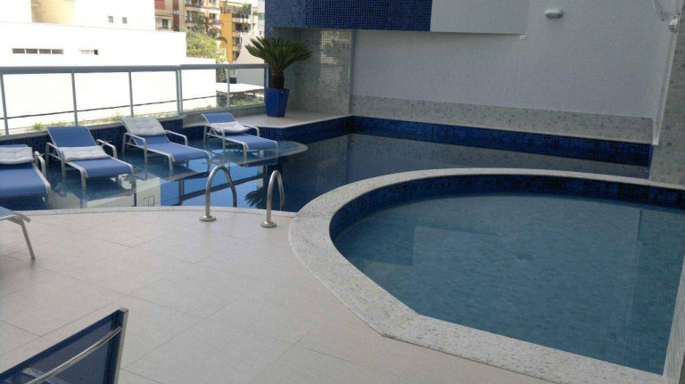 Imagem Apartamento com 4 Quartos à Venda, 210 m² em Meia Praia - Itapema Imagem Apartamento com 4 Quartos à Venda, 210 m² em Meia Praia - Itapema