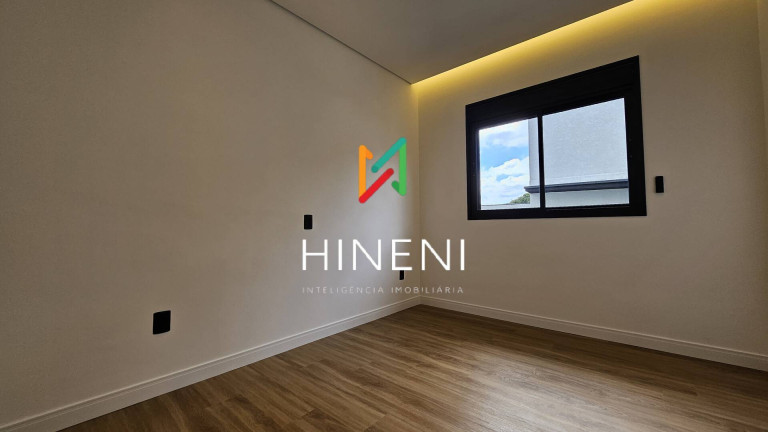 Imagem Casa com 3 Quartos à Venda, 180 m² em Vila Petrópolis - Atibaia