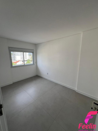 Imagem Apartamento com 2 Quartos à Venda, 79 m² em Barreiros - São José