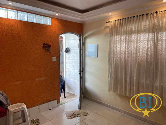 Imagem Casa com 4 Quartos à Venda, 135 m² em Vila Carrão - São Paulo