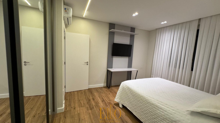 Imagem Apartamento com 4 Quartos à Venda, 182 m² em Meia Praia - Itapema Imagem Apartamento com 4 Quartos à Venda, 182 m² em Meia Praia - Itapema