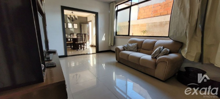 Imagem Casa com 4 Quartos à Venda, 220 m² em São Francisco - Serra Imagem Casa com 4 Quartos à Venda, 220 m² em São Francisco - Serra