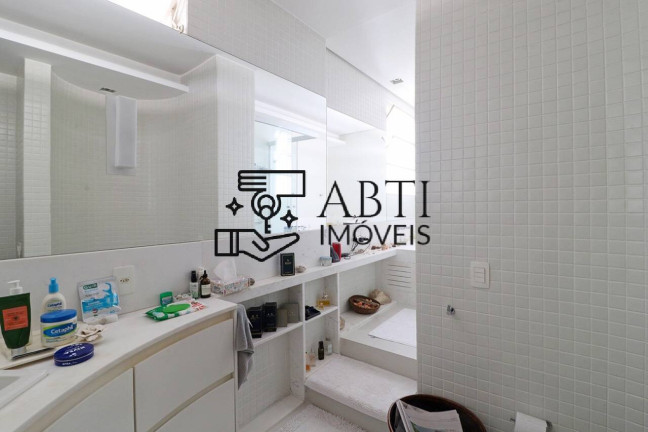 Imagem Apartamento com 3 Quartos à Venda, 165 m² em Consolação - São Paulo Imagem Apartamento com 3 Quartos à Venda, 165 m² em Consolação - São Paulo