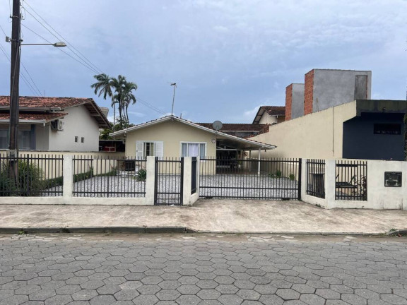 Imagem Casa com 2 Quartos à Venda, 90 m² em Centro - Balneário Barra Do Sul