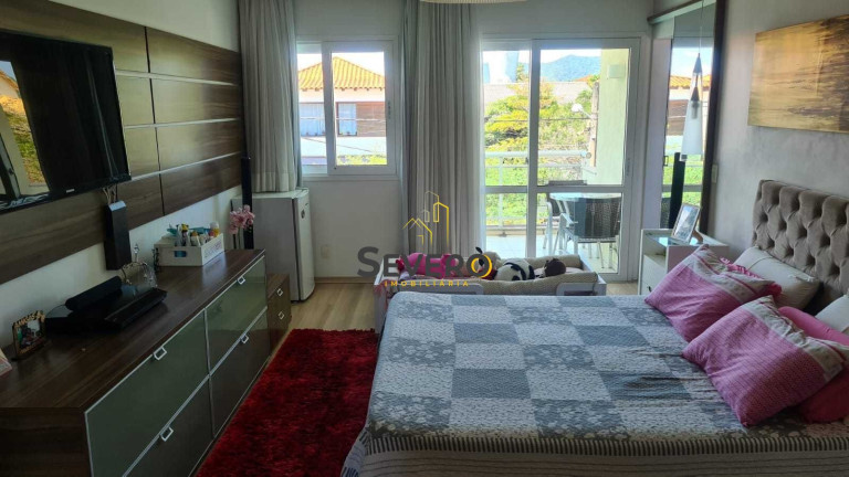 Imagem Casa com 3 Quartos à Venda, 242 m² em Camboinhas - Niterói