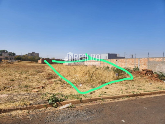 Imagem Terreno à Venda, 300 m² em Jardim Maracanã - Uberaba Imagem Terreno à Venda, 300 m² em Jardim Maracanã - Uberaba
