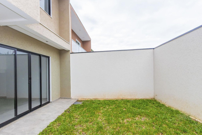 Imagem Sobrado com 3 Quartos à Venda, 122 m² em Pilarzinho - Curitiba