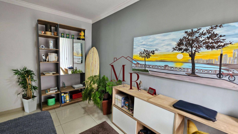 Imagem Apartamento com 3 Quartos à Venda, 134 m² em Vila Guilhermina - Praia Grande