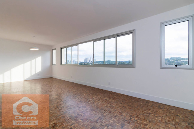 Foto do imóvel Apartamento com 3 Quartos à Venda, 130 m² em Jardim Europa - São Paulo