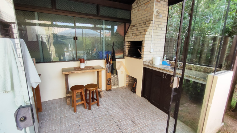 Imagem Imóvel com 3 Quartos à Venda, em Alto Arroio - Imbituba Imagem Imóvel com 3 Quartos à Venda, em Alto Arroio - Imbituba