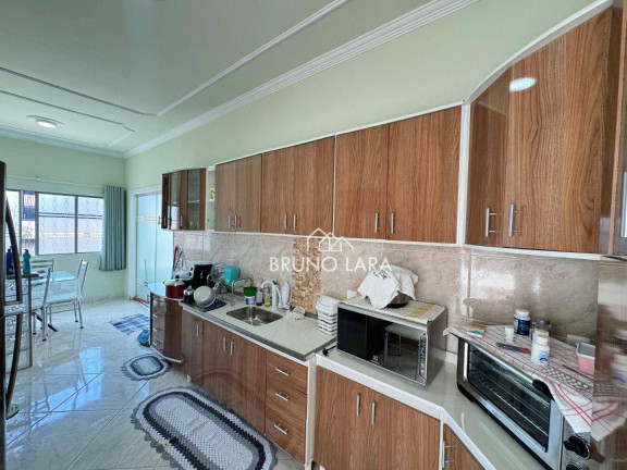Imagem Casa com 3 Quartos à Venda, 180 m² em Jardim Brasília - Betim Imagem Casa com 3 Quartos à Venda, 180 m² em Jardim Brasília - Betim