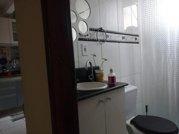 Imagem Casa com 2 Quartos à Venda, em Vila Ruy Barbosa - Salvador Imagem Casa com 2 Quartos à Venda, em Vila Ruy Barbosa - Salvador