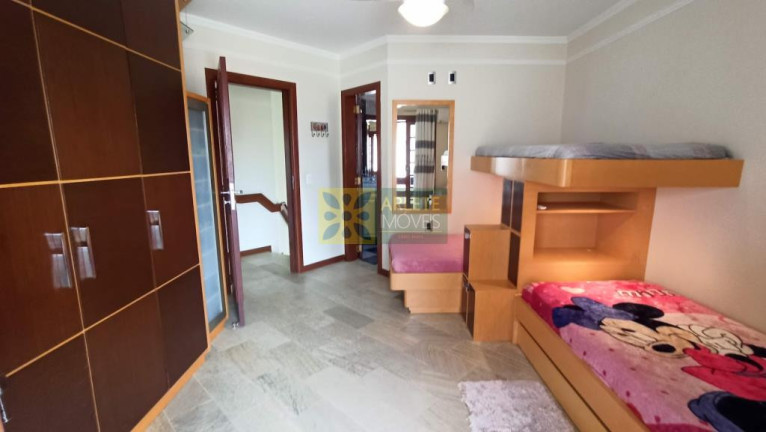 Imagem Casa com 3 Quartos à Venda, 335 m² em Canto Grande - Bombinhas