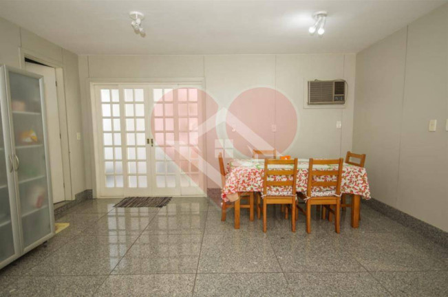 Imagem Casa com 4 Quartos à Venda, 750 m² em Barra Da Tijuca - Rio De Janeiro